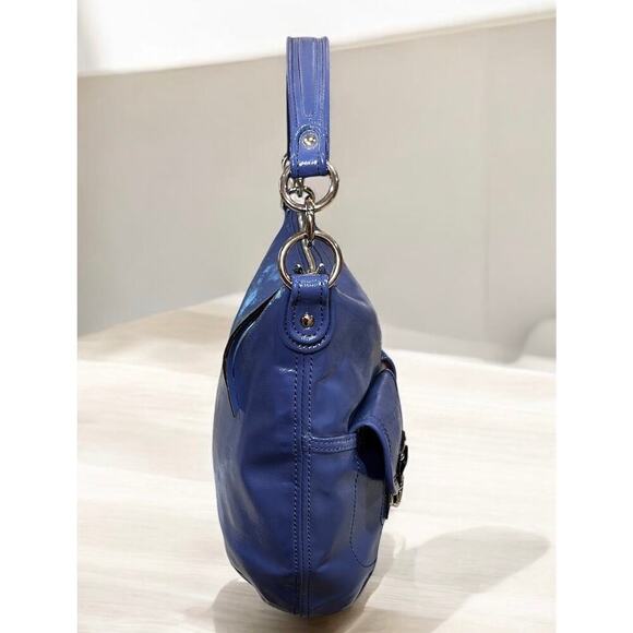 Coach F23401 Daisy Liquid Gloss Pocket Hobo Bag - Picture 4 of 13